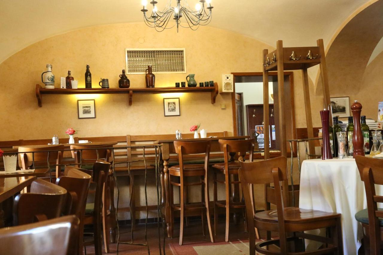 Donau Lodge อิบส์ อัน แดร์โดเนา ภายนอก รูปภาพ