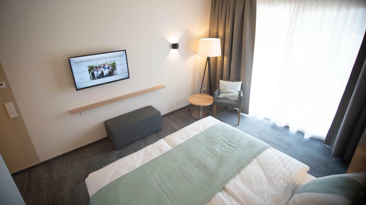 Donau Lodge อิบส์ อัน แดร์โดเนา ภายนอก รูปภาพ