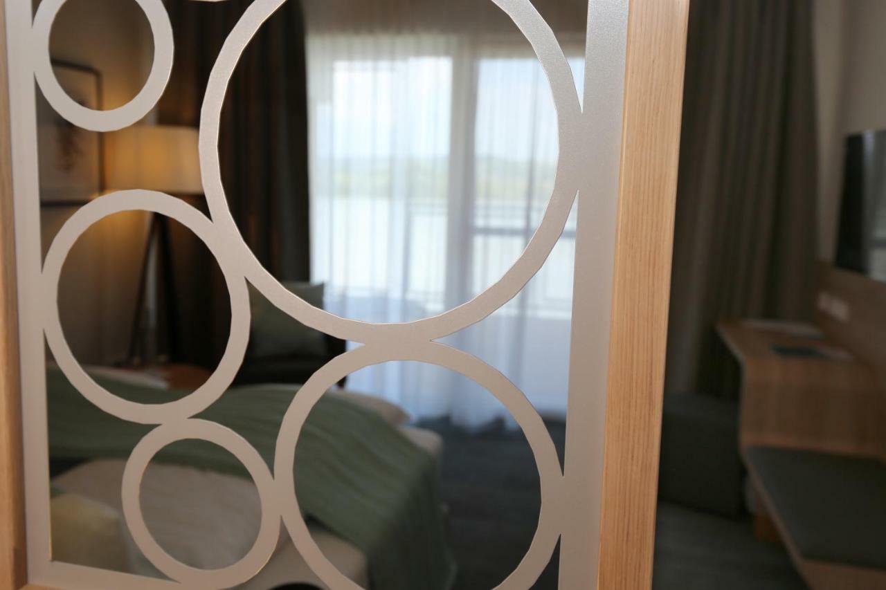 Donau Lodge อิบส์ อัน แดร์โดเนา ภายนอก รูปภาพ