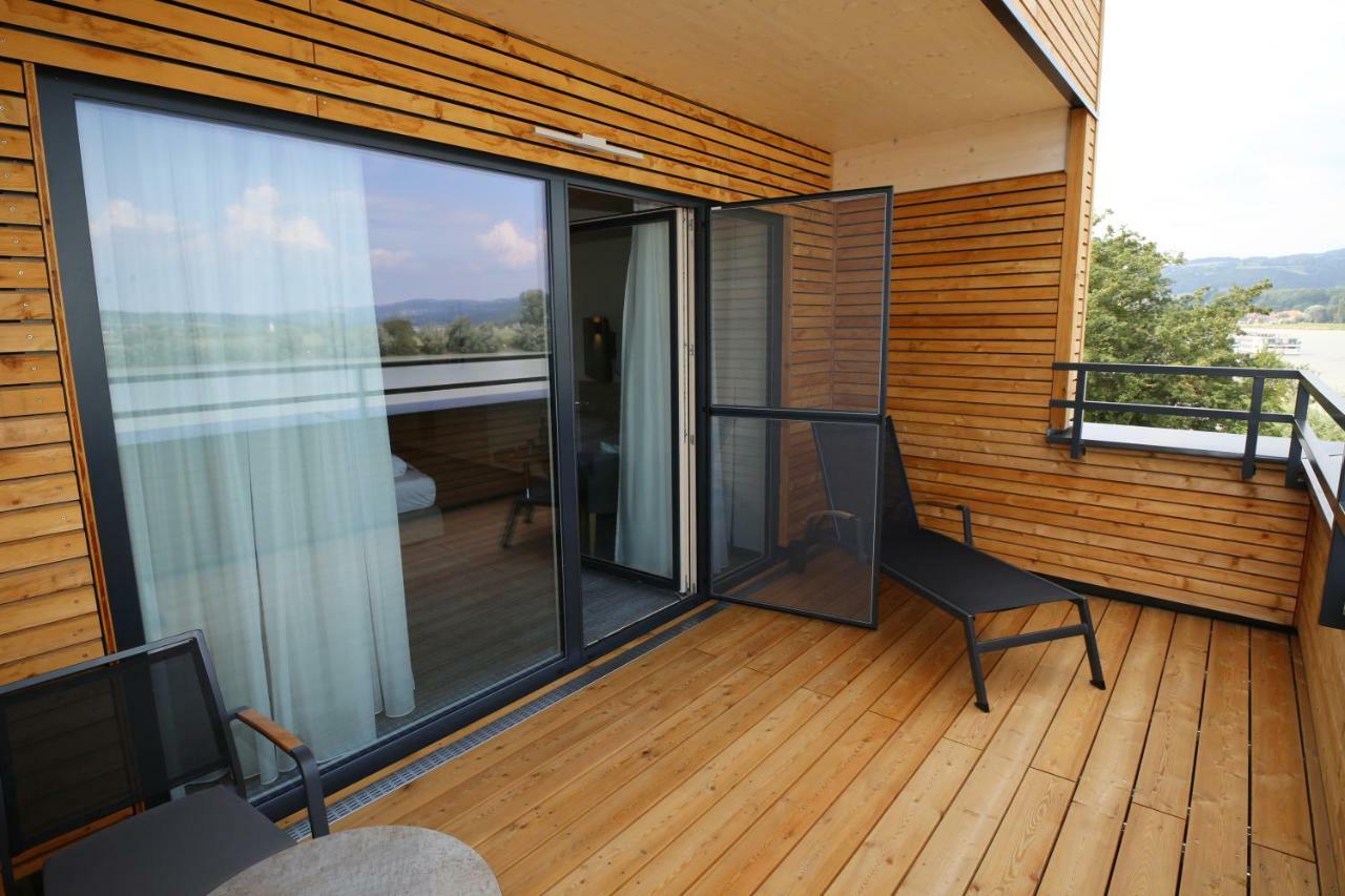 Donau Lodge อิบส์ อัน แดร์โดเนา ภายนอก รูปภาพ