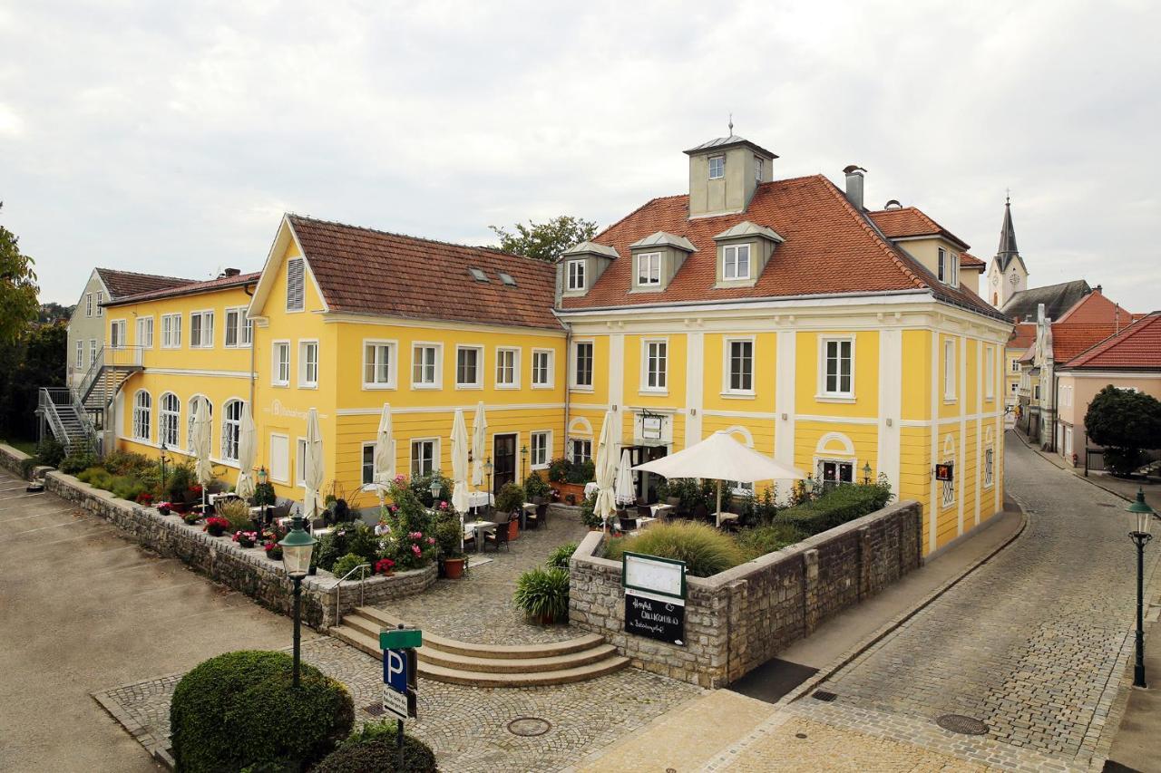 Donau Lodge อิบส์ อัน แดร์โดเนา ภายนอก รูปภาพ